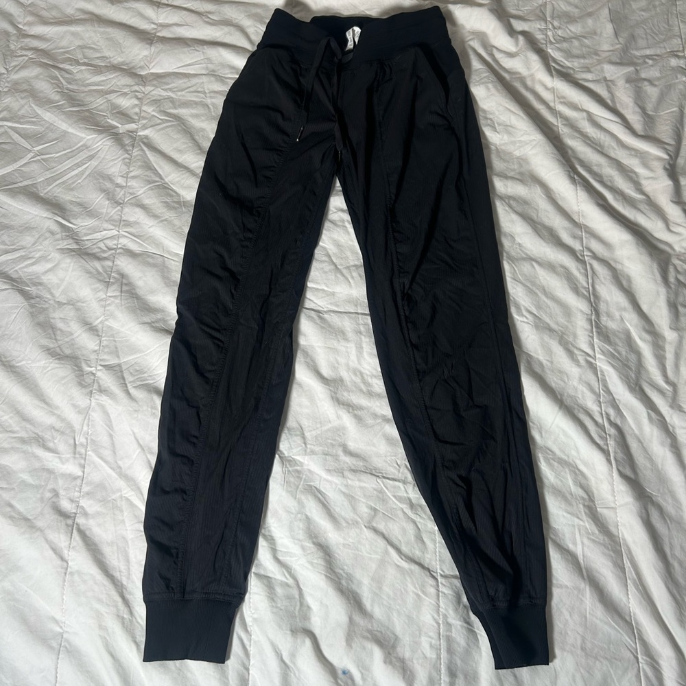 #Lululemon Size 2 Dance Studio Jogger only used 2 times